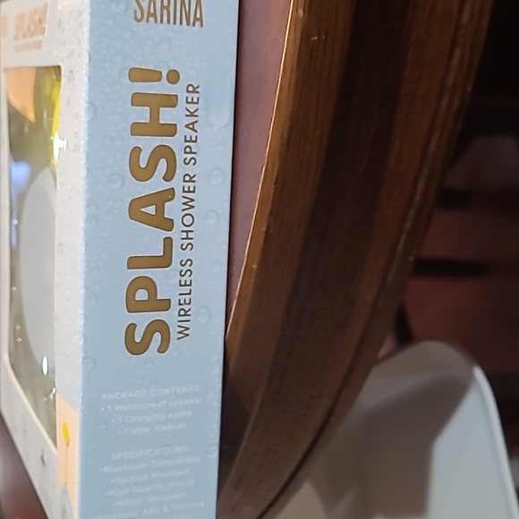 Blue wireless shower speaker - Picture 3 of 3